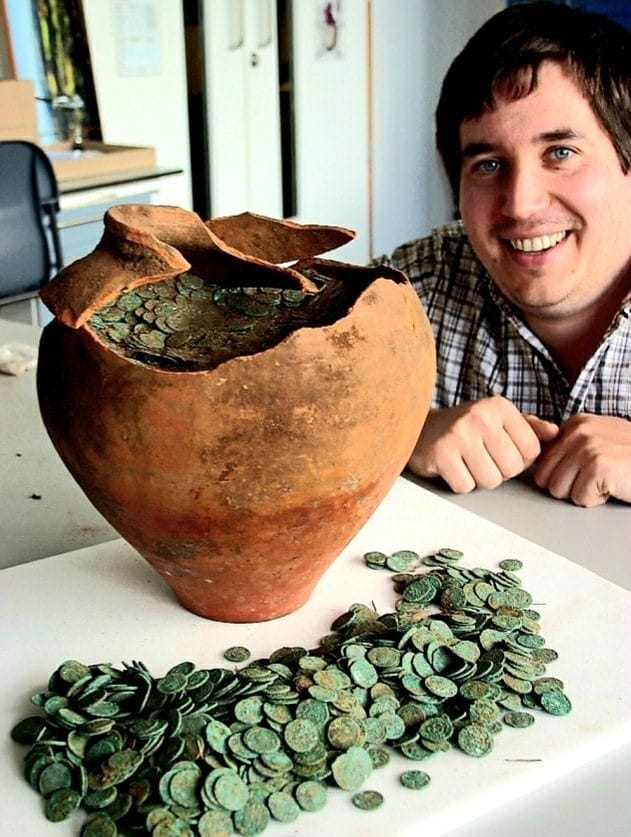 Unearthing History: The Remarkable Roman Coin Discovery of 2009