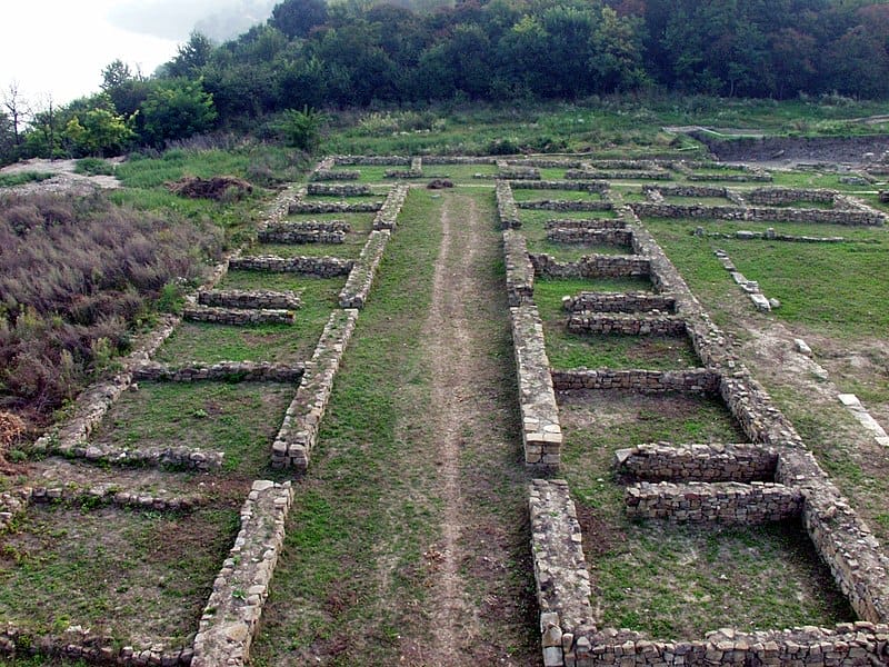 Ancient Roman Culinary Practices: The Discovery of a 'Fridge' at Novae Camp, Bulgaria